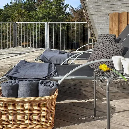 Holiday home Irlin - 300m From The Sea In Western Jutland By Interhome *