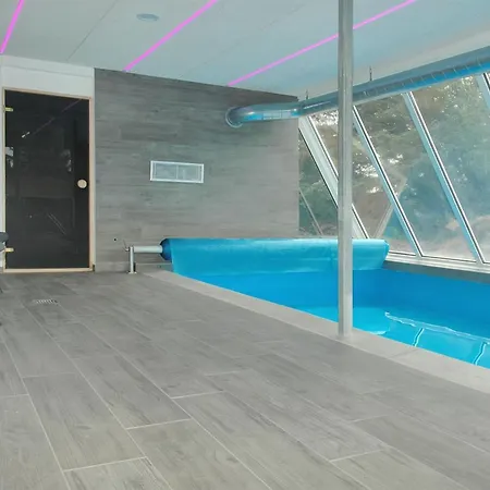 Irlin - 800m From The Sea By Interhome