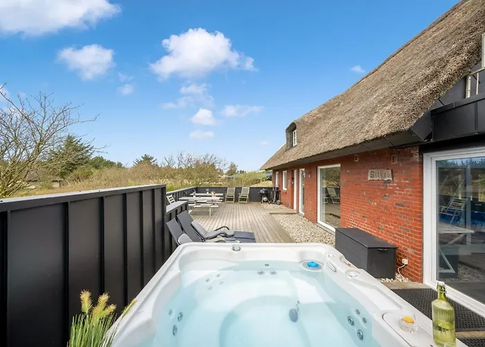 Irlin - 800m From The Sea By Interhome